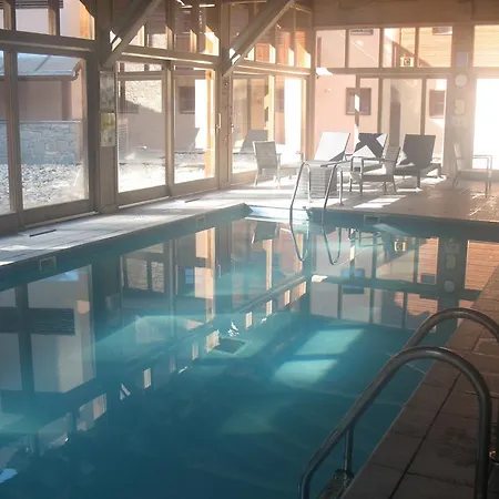 アパートホテル Lagrange Les Edelweiss 4*