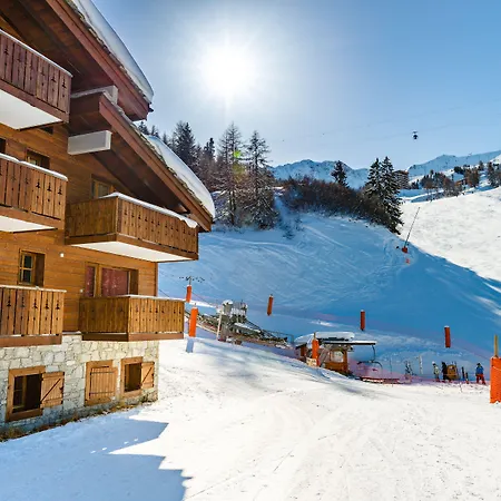 Aparthotel Lagrange Les Edelweiss 4*