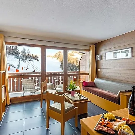 Aparthotel Lagrange Les Edelweiss 4*