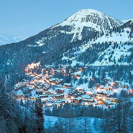 Apartahotel Lagrange Les Edelweiss 4*