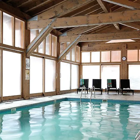 アパートホテル Lagrange Les Edelweiss ラ・プラーニュ